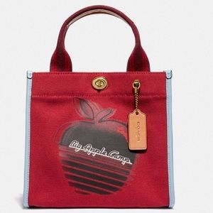 NWT Coach Retro Big Apple Camp Tote